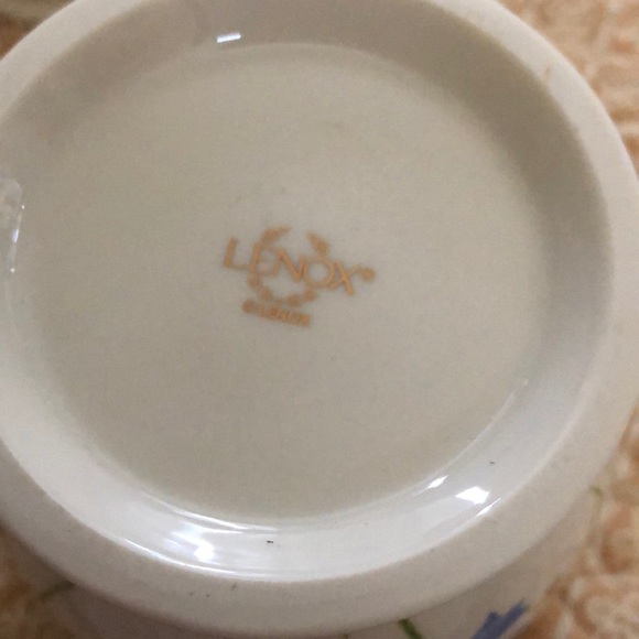 Lenox Set - Picture 2 of 2